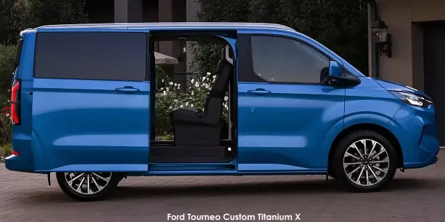 Vehicle Image for 7/10for Ford Tourneo Custom 2.0SiT Titanium X